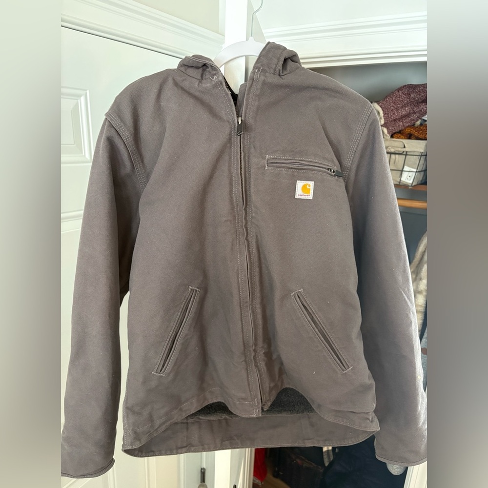 Carhartt Jacket Women's loose fit washed duck sherpa lined jacket size medium